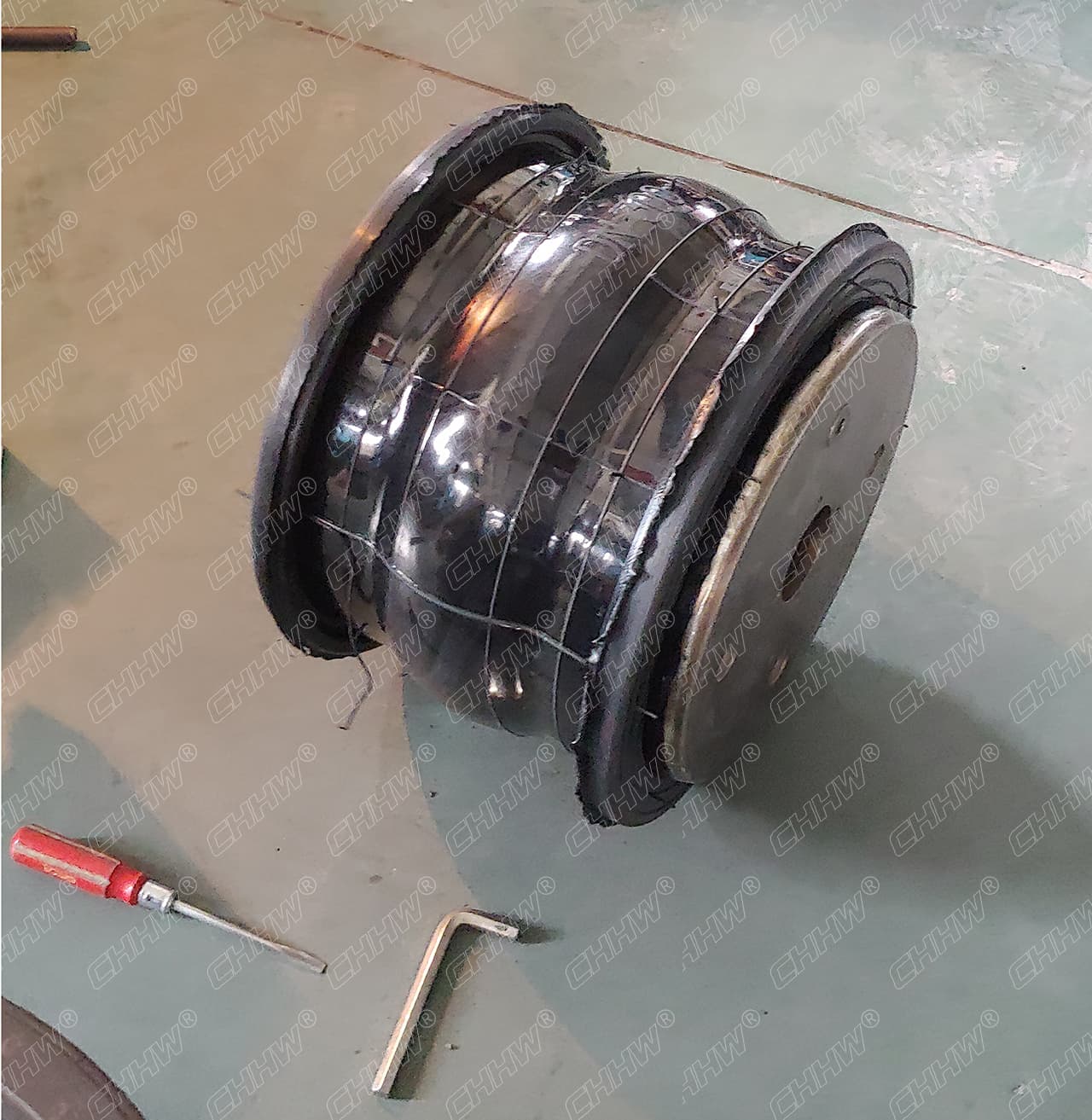 修剪毛邊 修剪毛邊